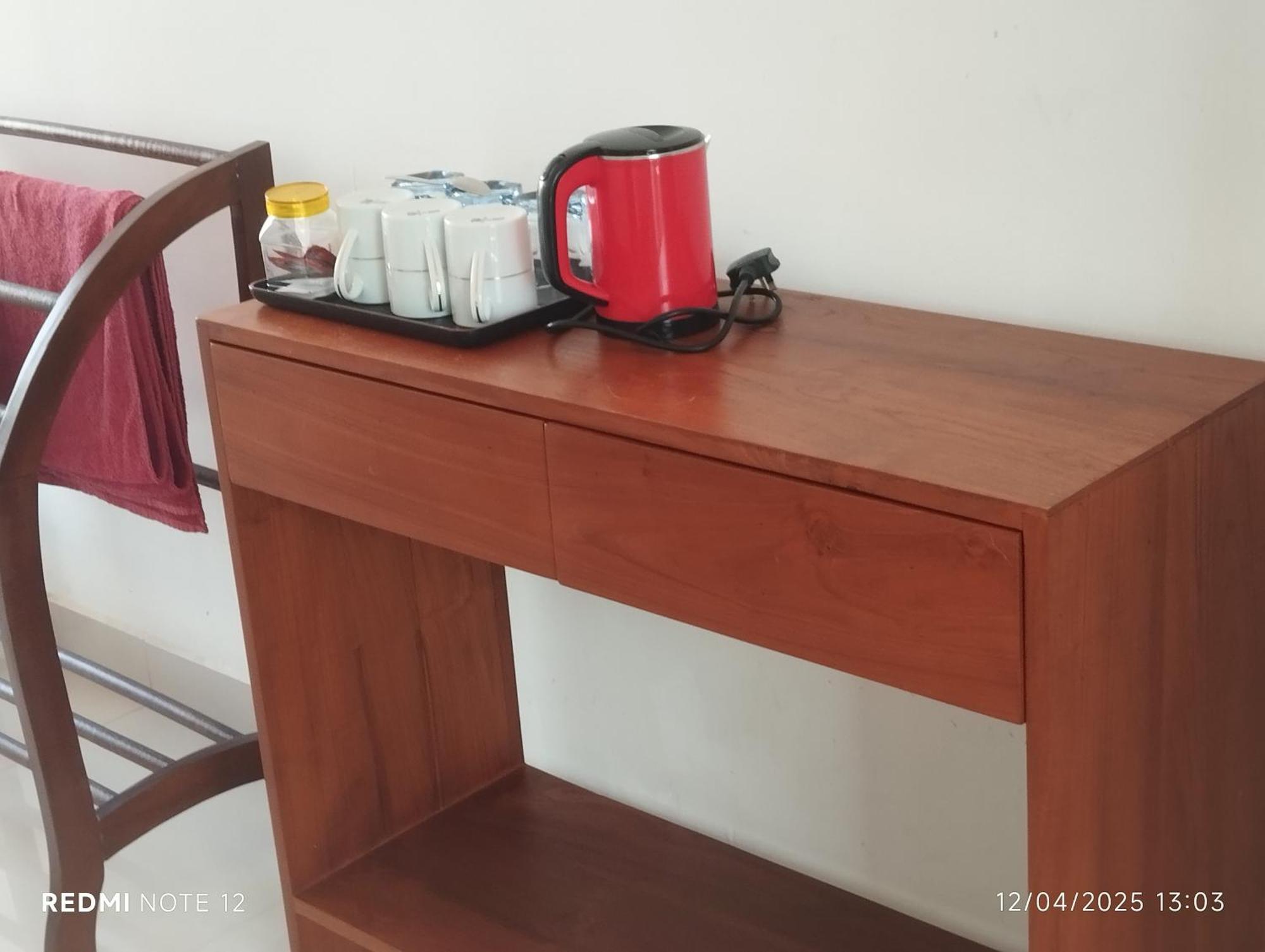 Ocean Edge Hikka Otel Hikkaduwa Dış mekan fotoğraf
