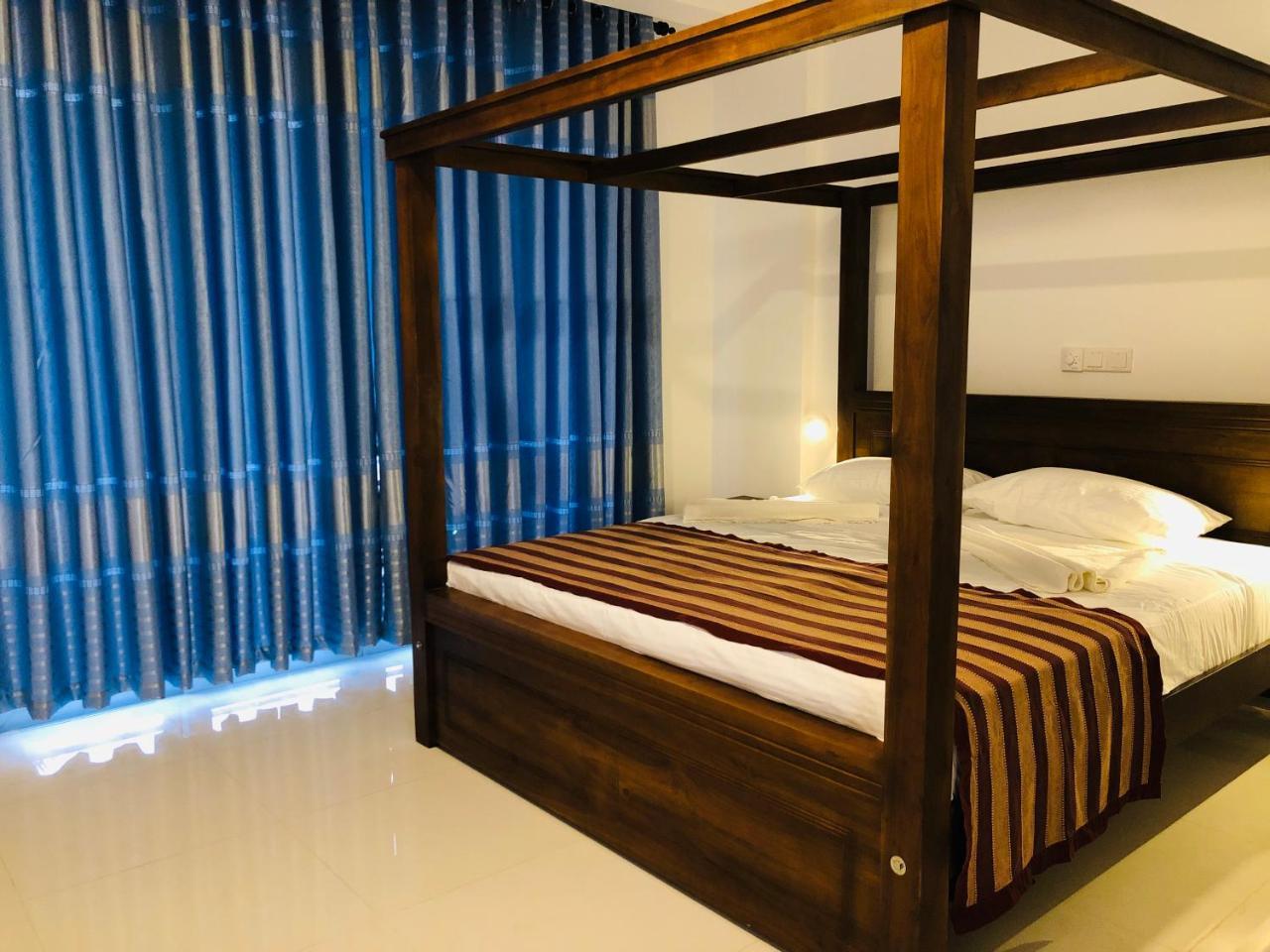 Ocean Edge Hikka Otel Hikkaduwa Dış mekan fotoğraf